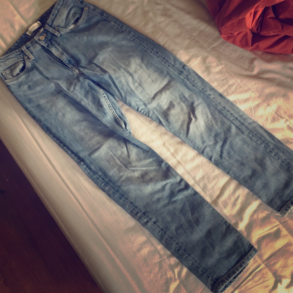 High waisted boyfriend jeans